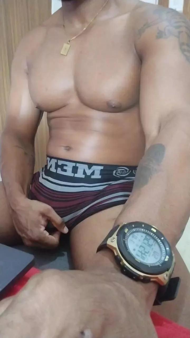 Maumau1986 on Cam4 