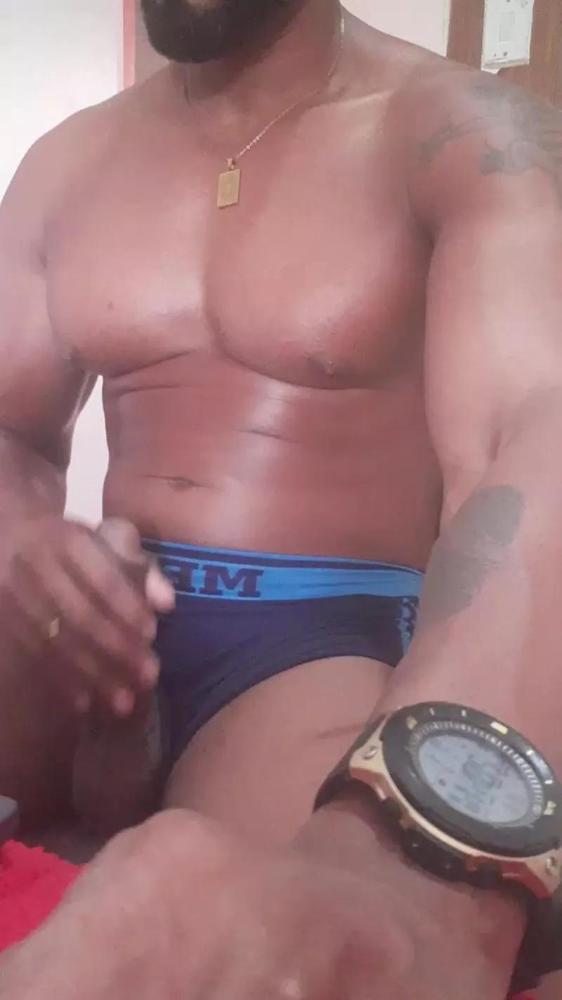 Maumau1986 on Cam4 