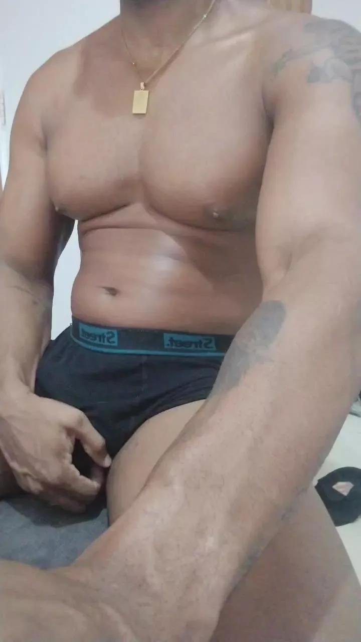 Maumau1986 on Cam4 