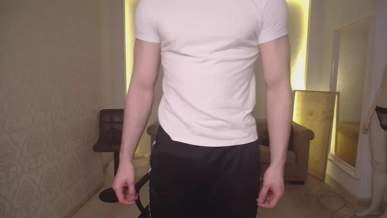 MaxKaiden on Cam4 