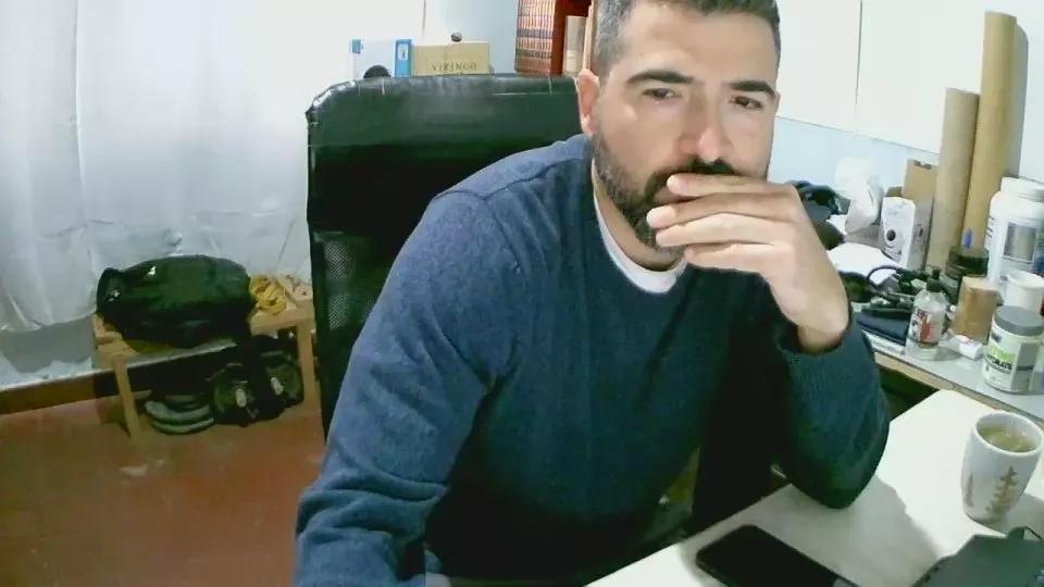 mendo7 on Cam4 