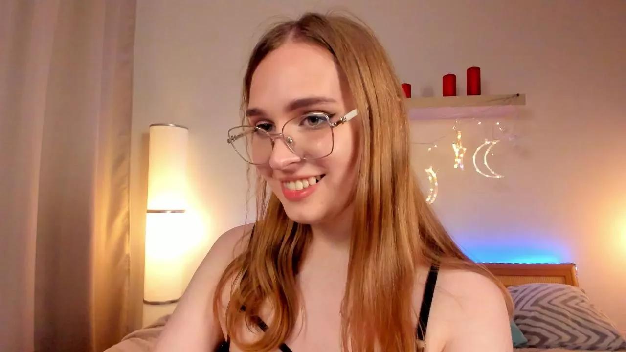 MiaBond_ on Cam4 