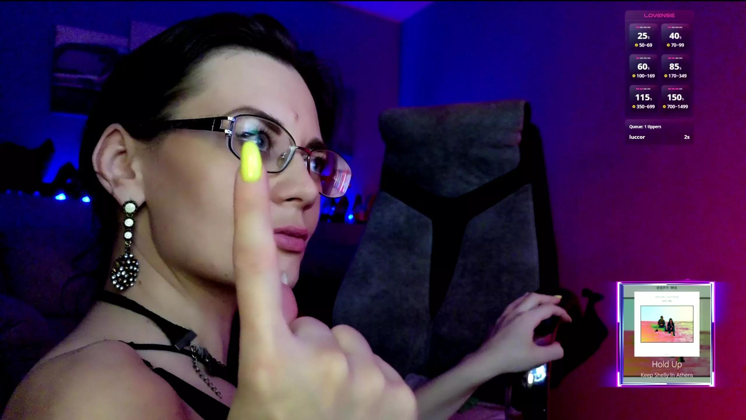 MilanaBrownie on Cam4 