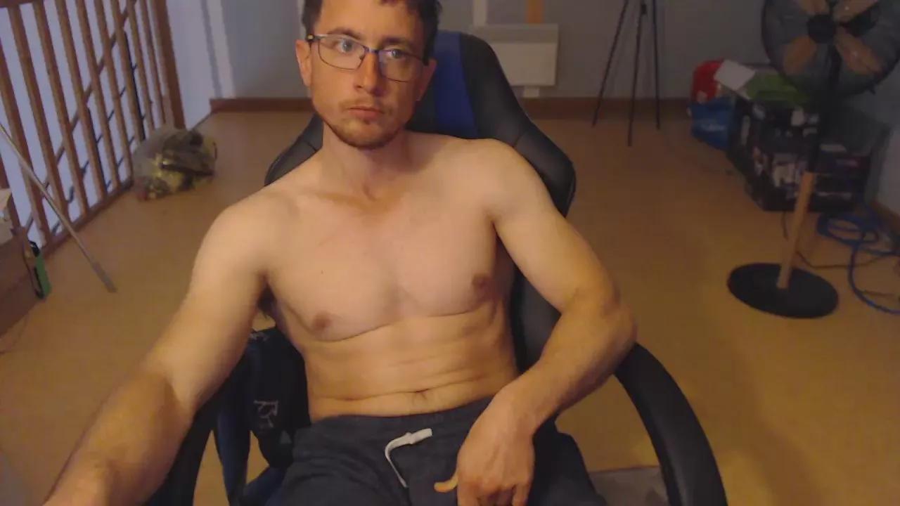 minothor on Cam4 