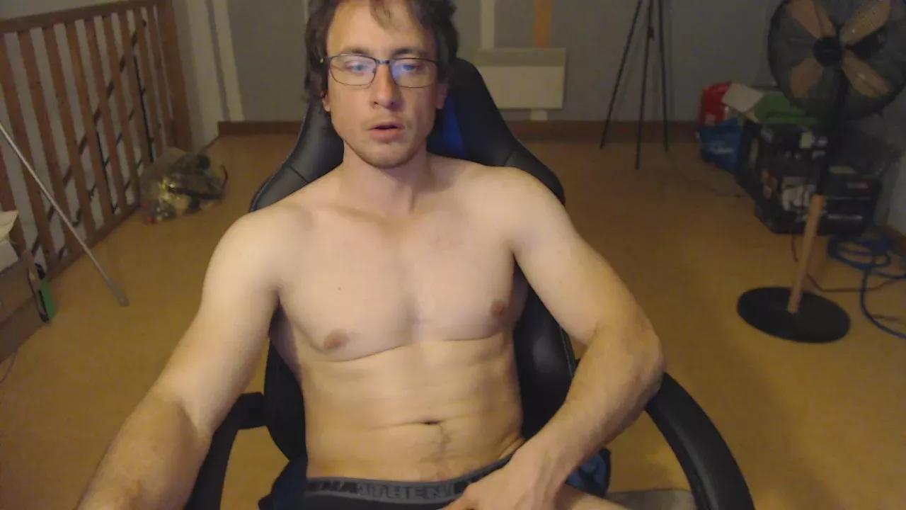 minothor on Cam4 