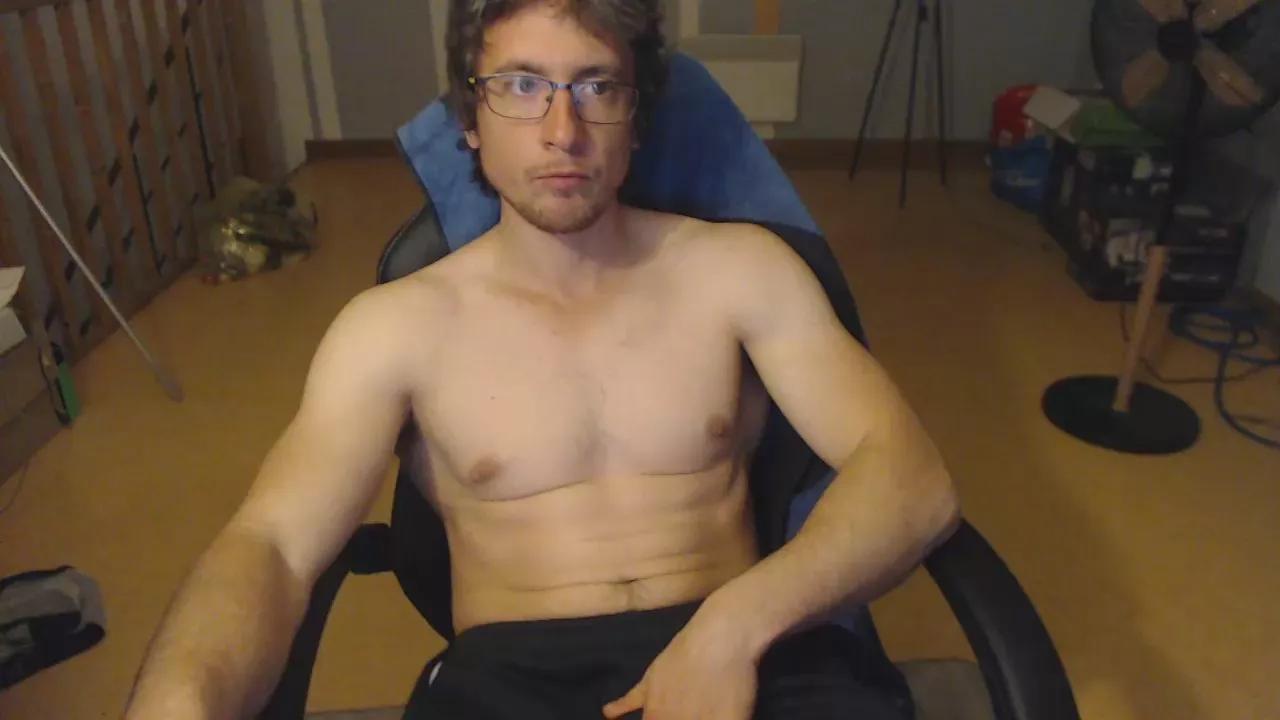 minothor on Cam4 