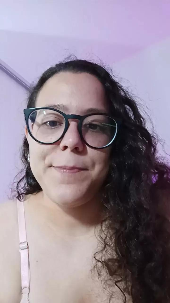 Missblume93 on Cam4 
