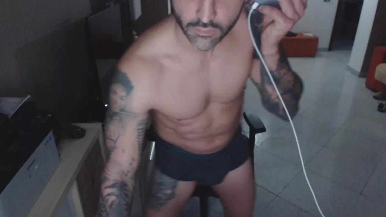 mistik_69 on Cam4 