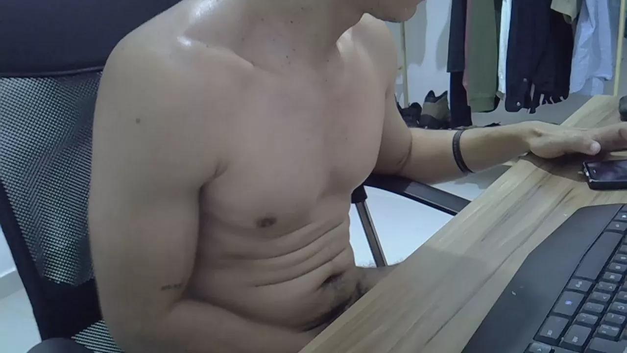 mlkatv_ on Cam4 