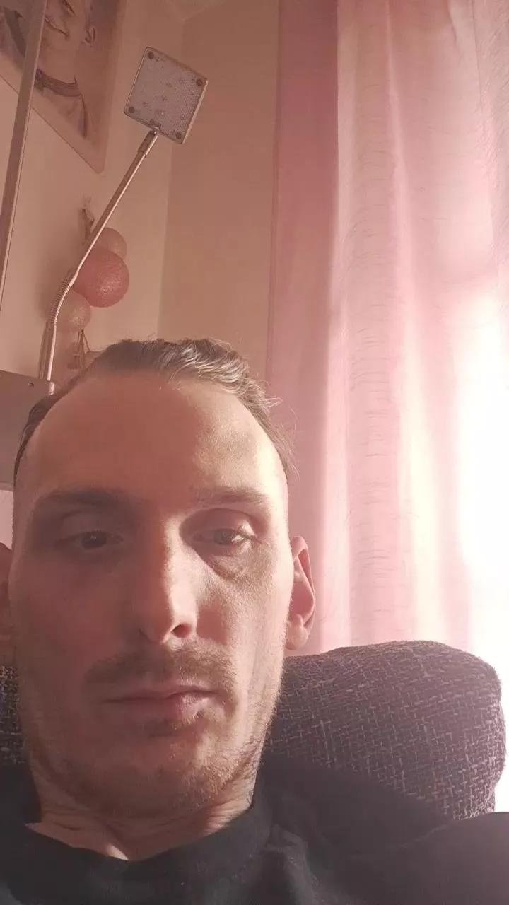 Moboo1 on Cam4 