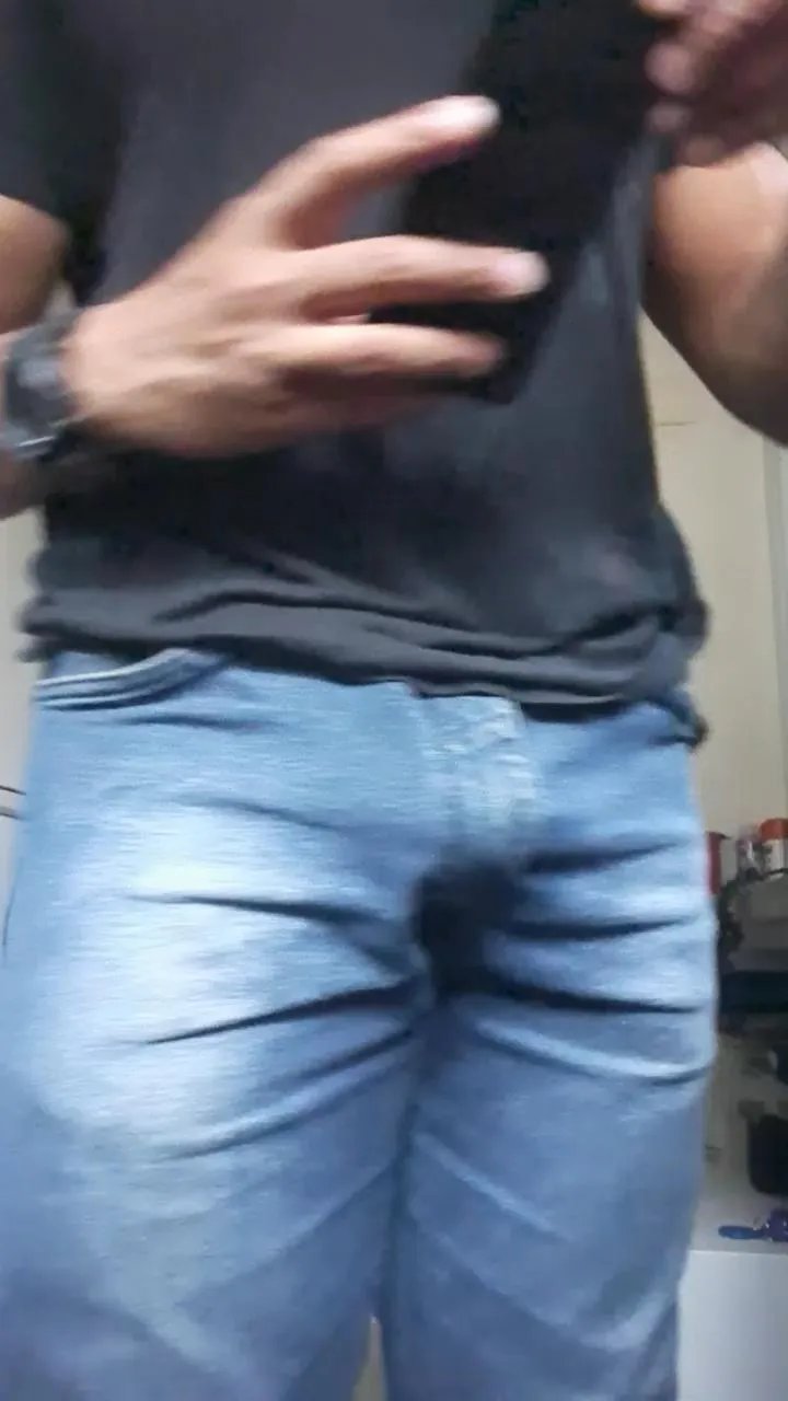 Offline Negro1000sexy on Cam4