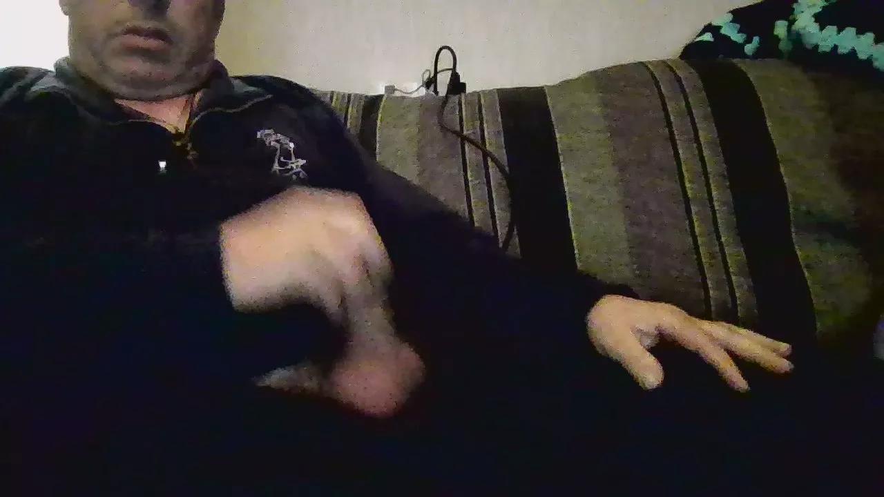 nono135 on Cam4 