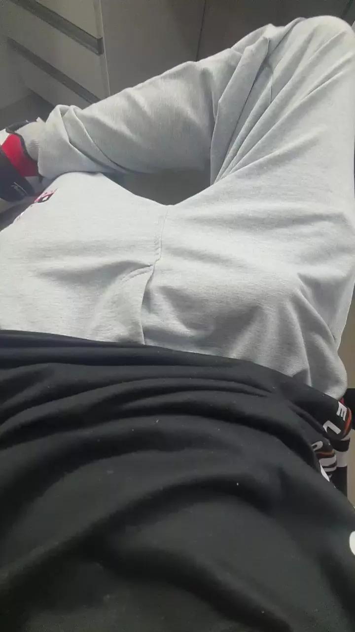 Novinhogostoso_ on Cam4 