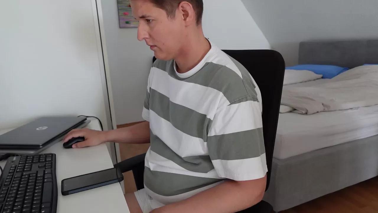 olli_36 on Cam4 