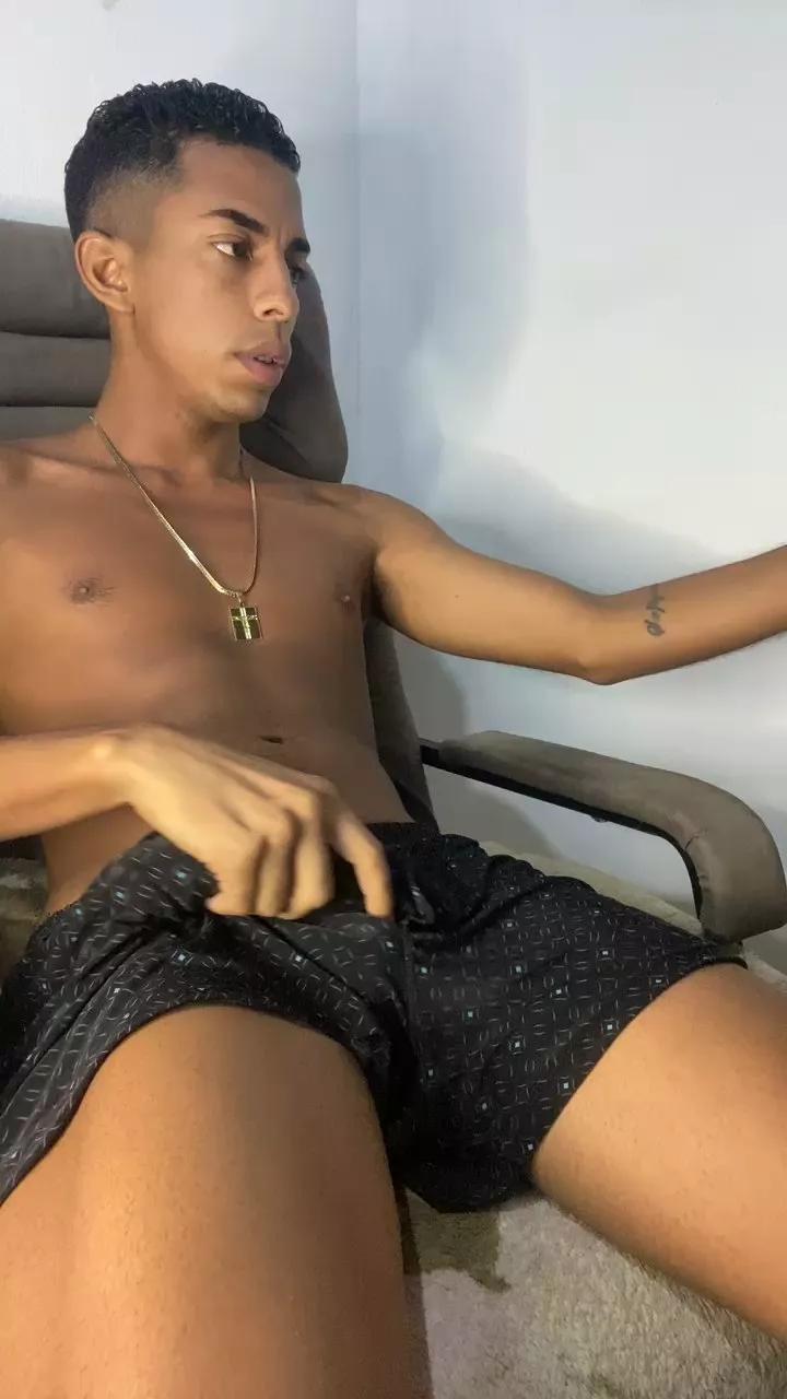 pabloferreira5 on Cam4 