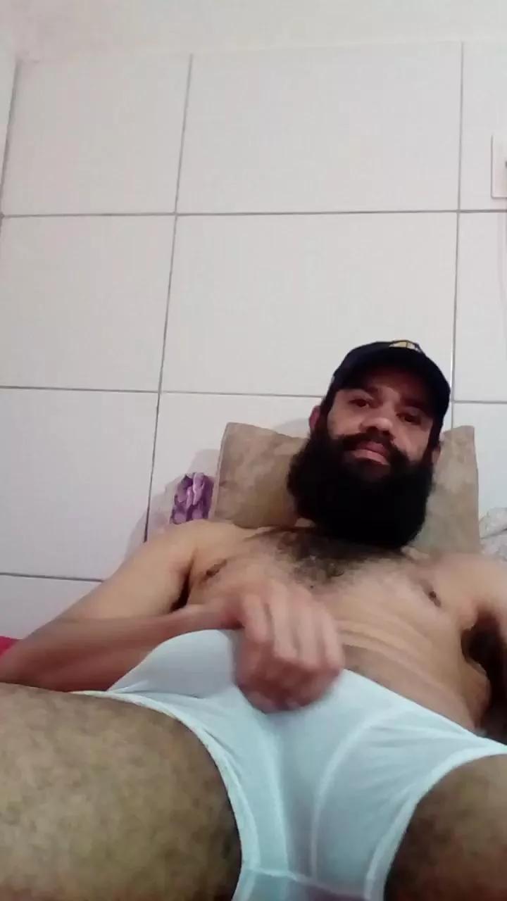Pedrog24 on Cam4 