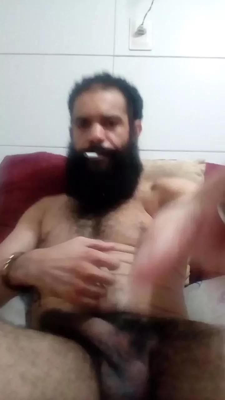 Pedrog24 on Cam4 
