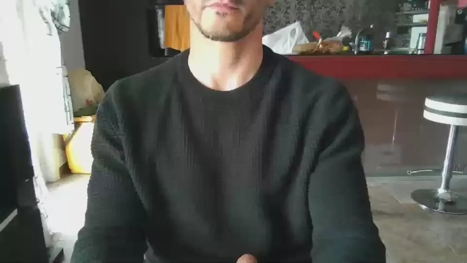 Offline PerversoGentile on Cam4