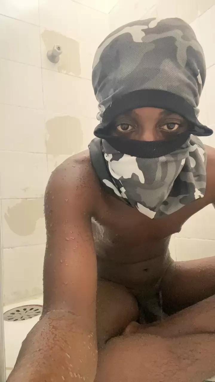 Preto4m on Cam4 