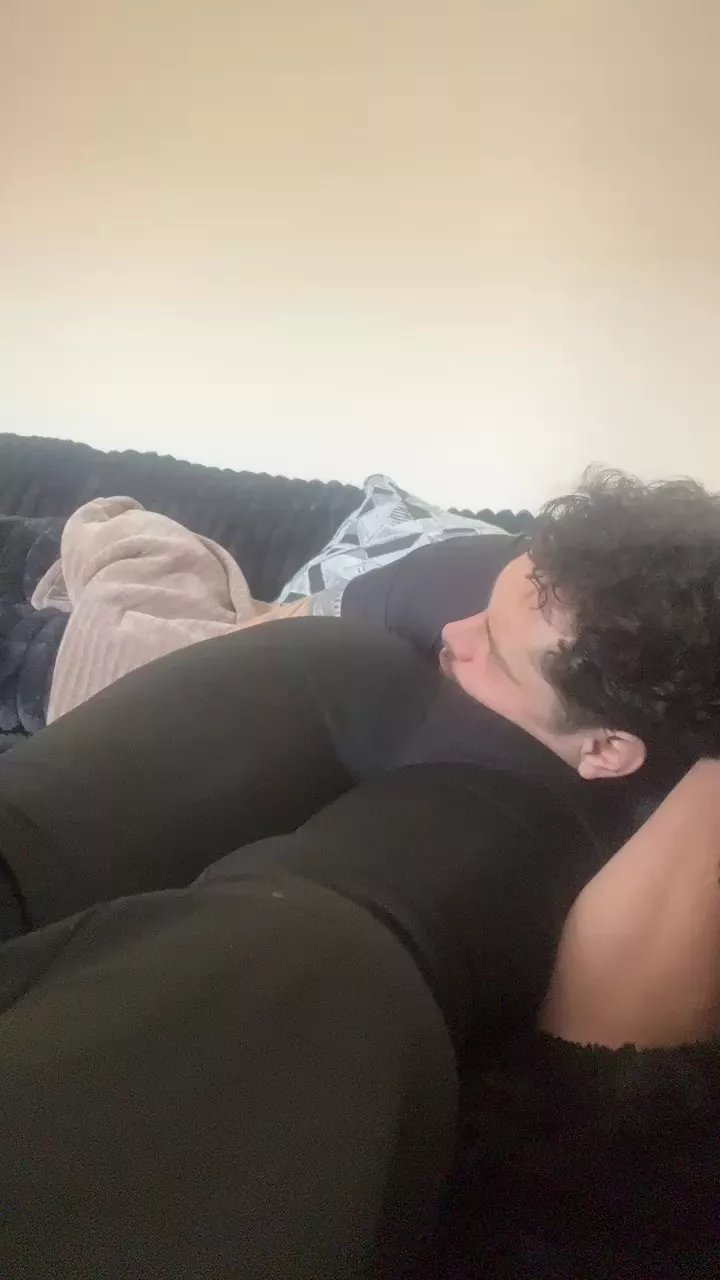 Offline PuttieIn on Cam4