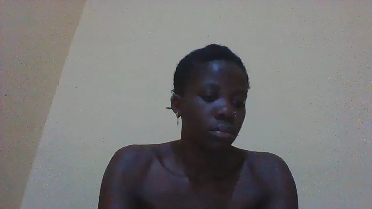 Queen_grasha on Cam4 