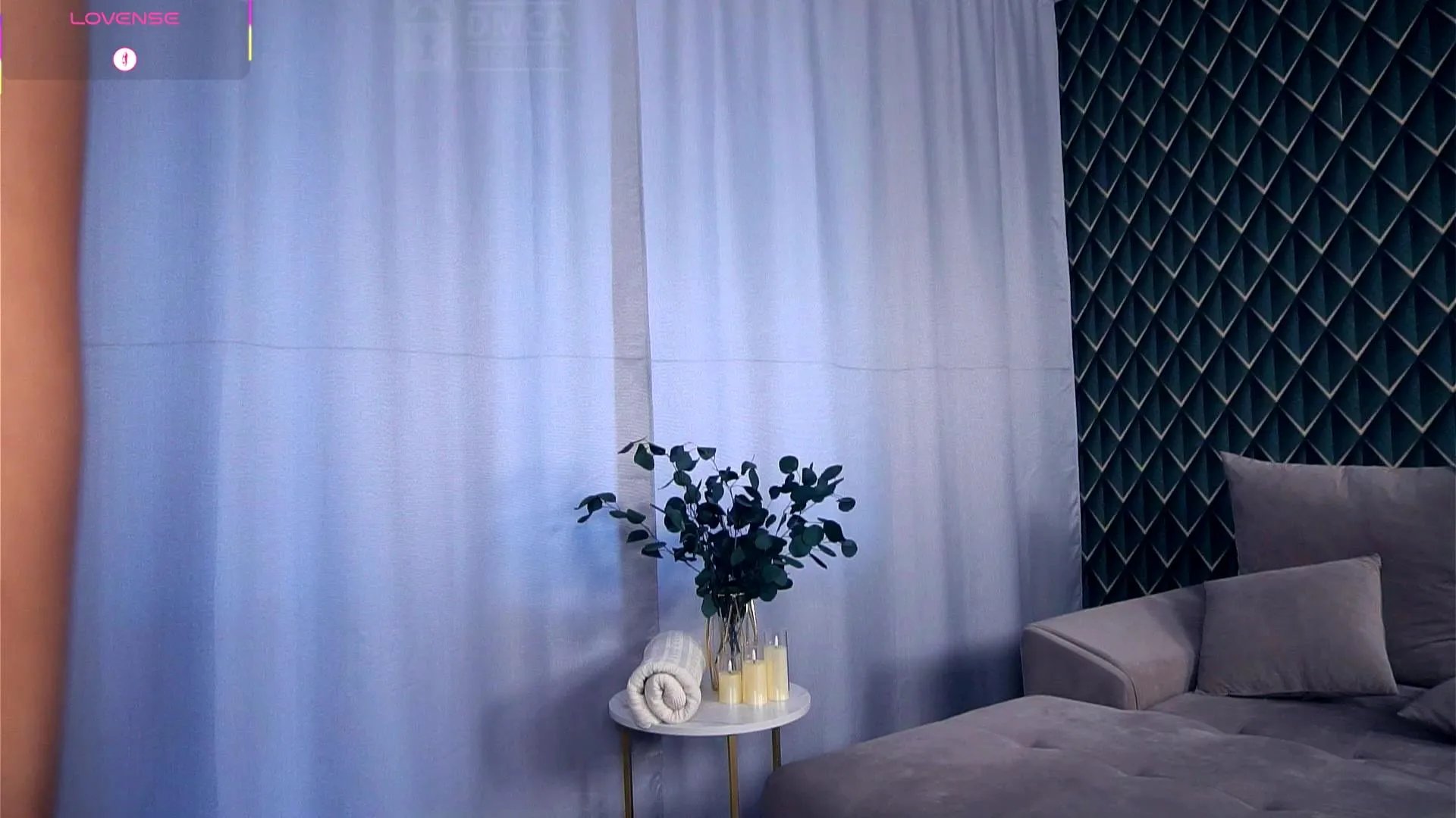 Offline RandiGomer on Cam4