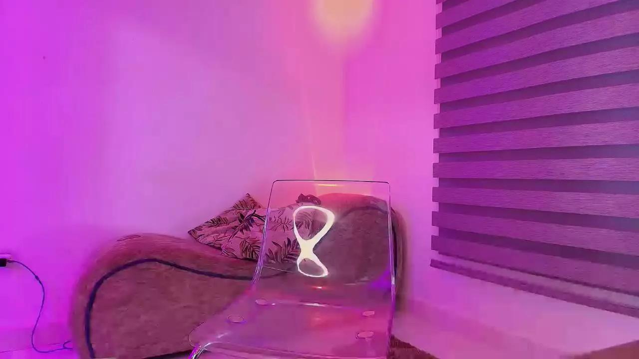 Rashell_zepol on Cam4 