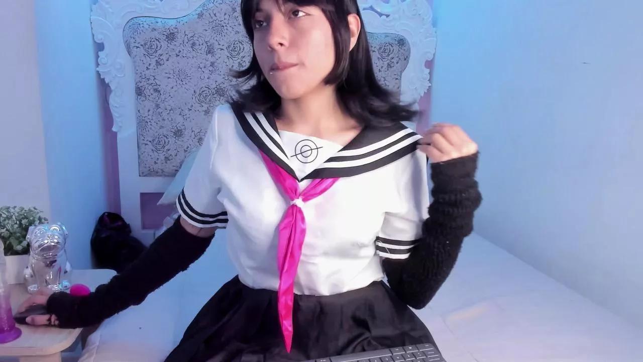 Raven_Rin_ on Cam4 