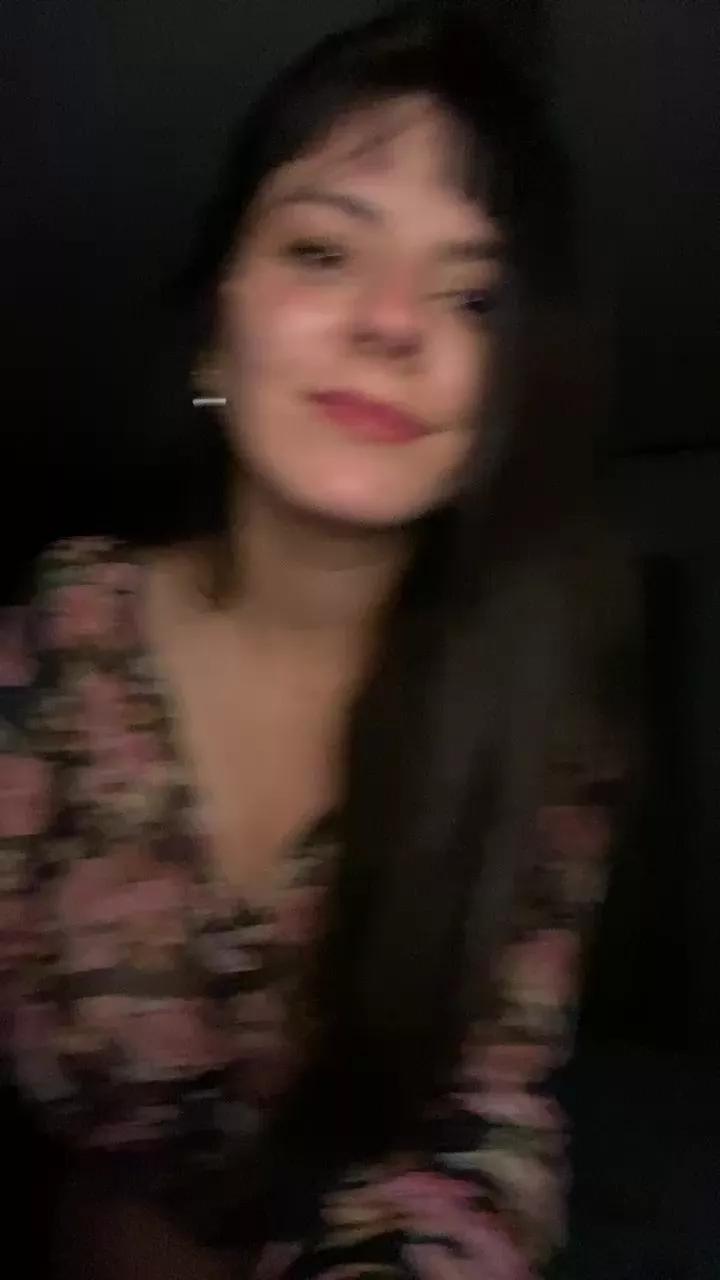 reinamomo2 on Cam4 