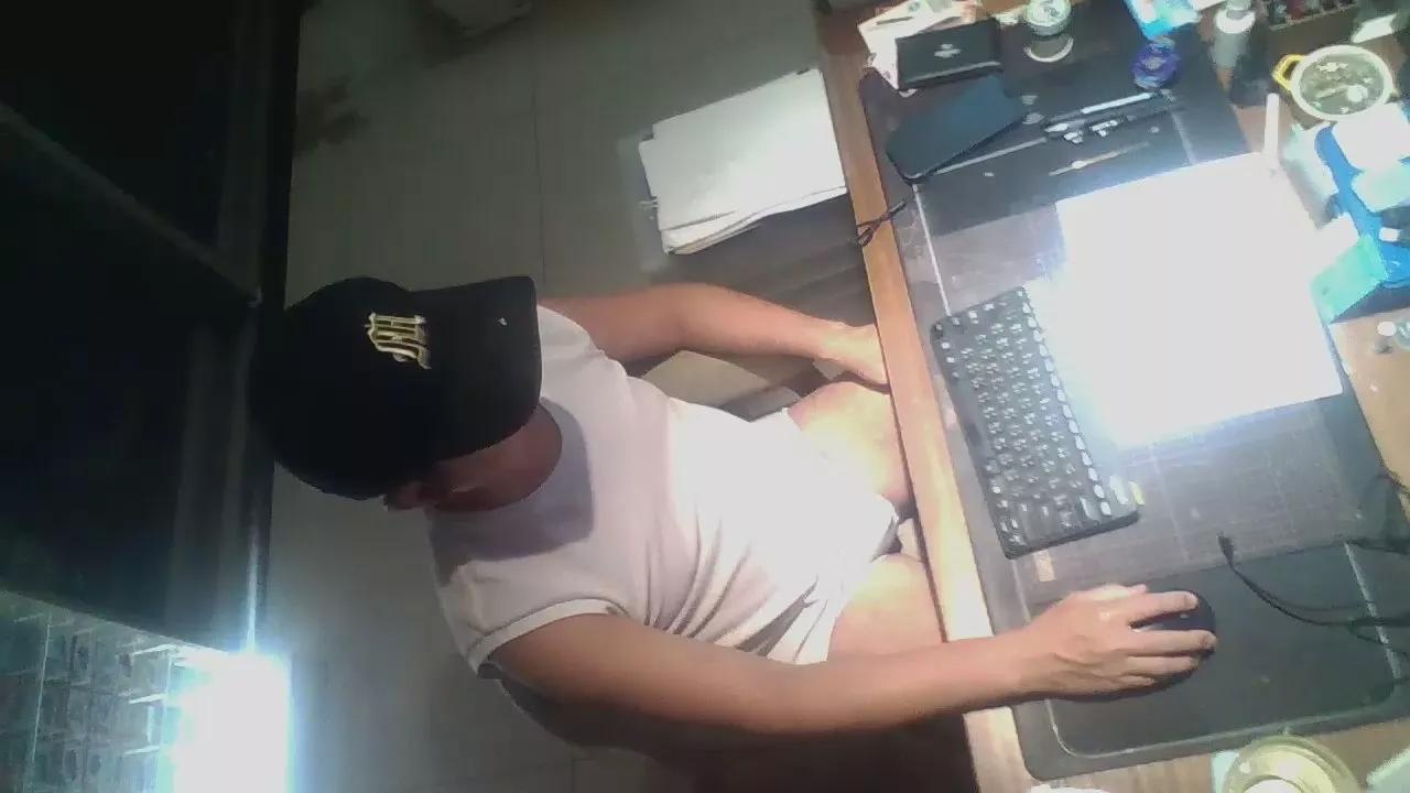Ricky88888 on Cam4 