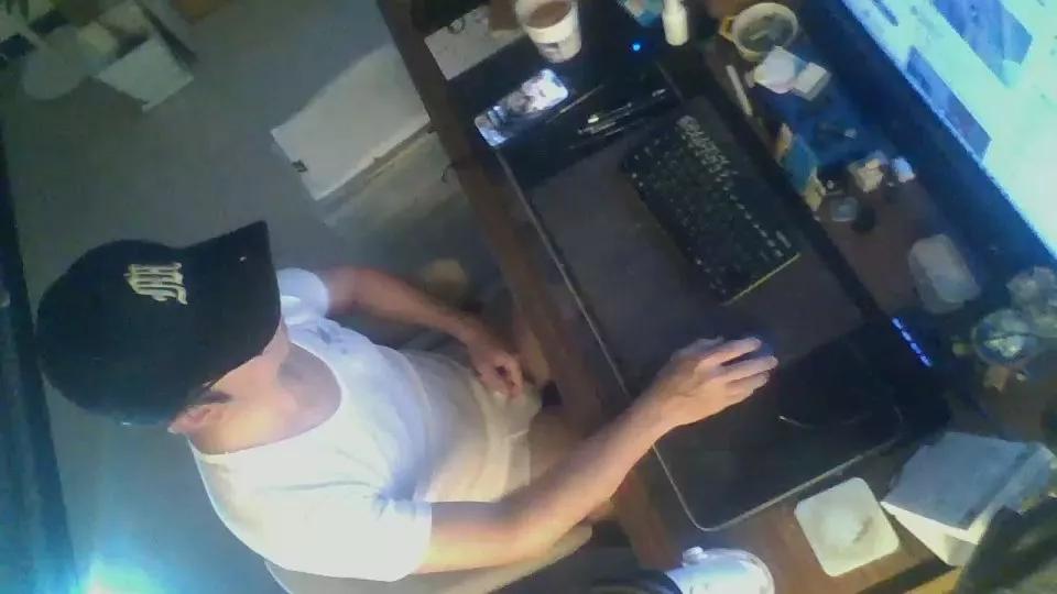 Ricky88888 on Cam4 