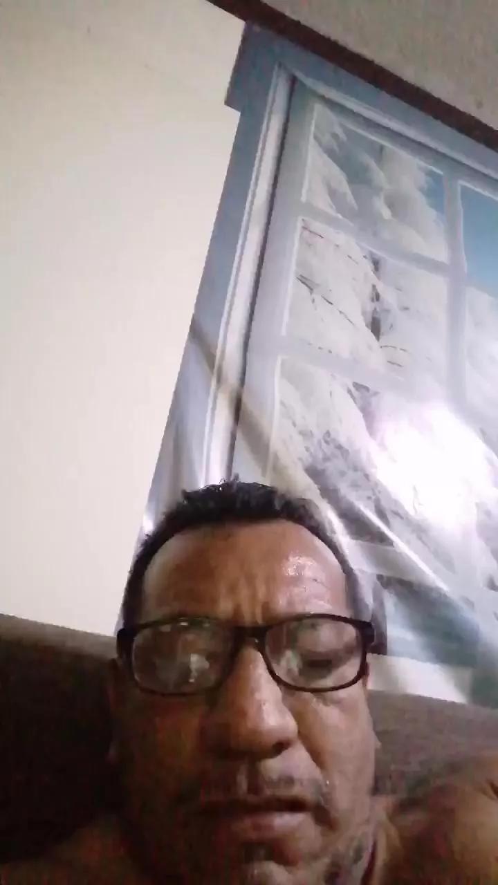 roncoratonm2 on Cam4 