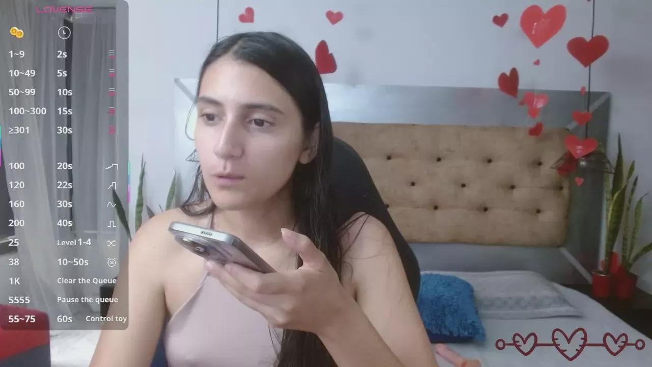 rousecarolainn on Cam4 