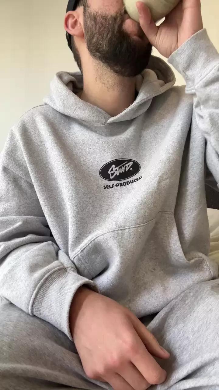 Roylarry on Cam4 