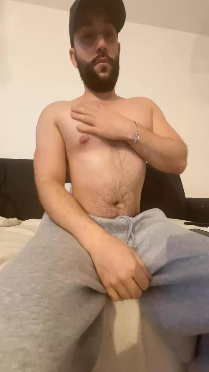 Roylarry on Cam4 