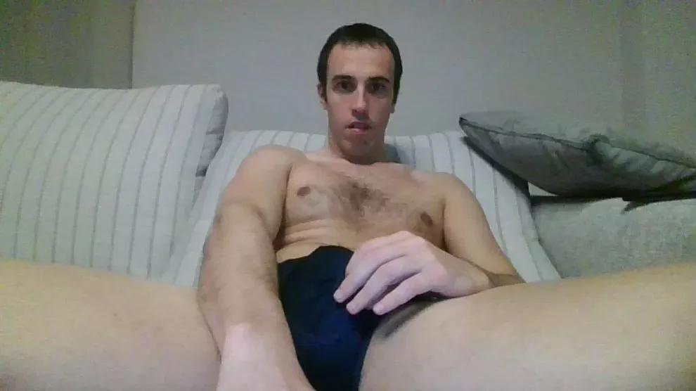 runner29xxx on Cam4 