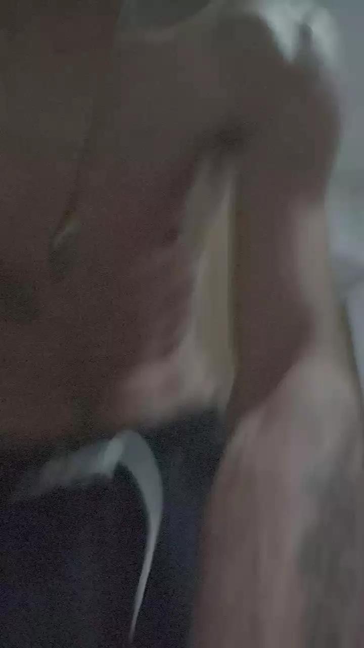 SexymarombaN25 on Cam4 
