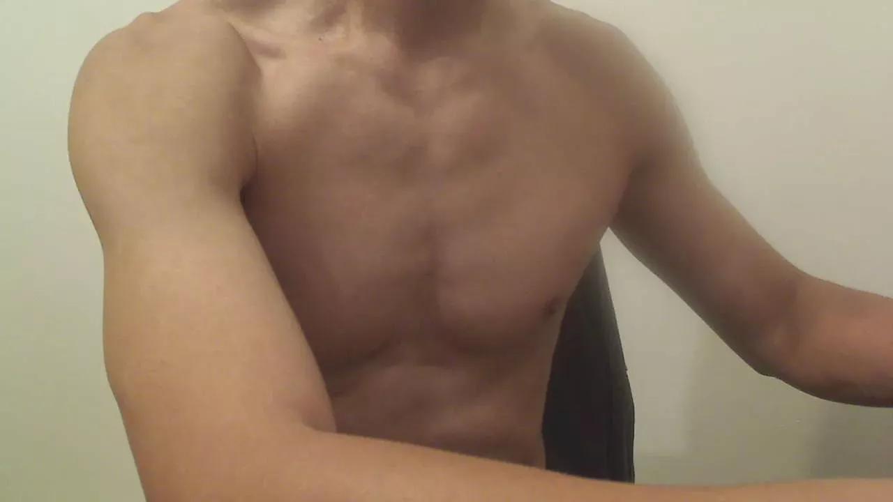showhansen3 on Cam4 