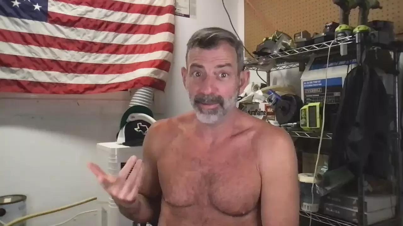 Silver_1k on Cam4 