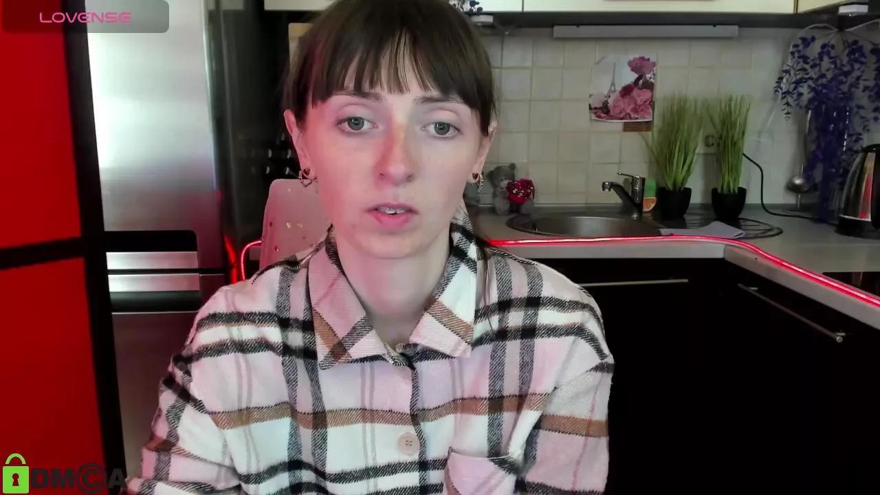 SilviaKor on Cam4 