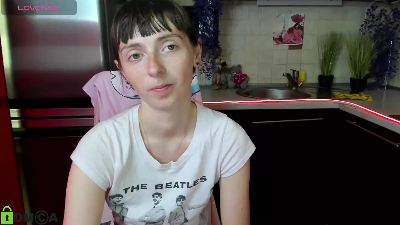 SilviaKor on Cam4 