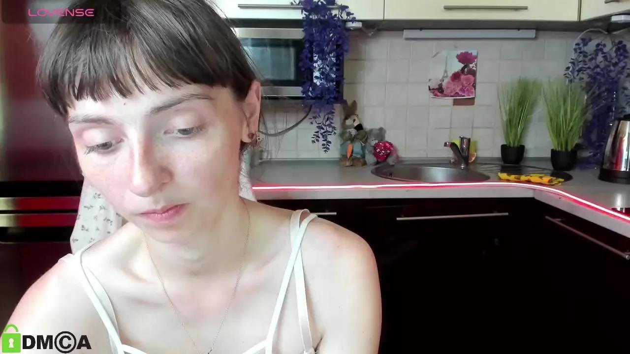 SilviaKor on Cam4 