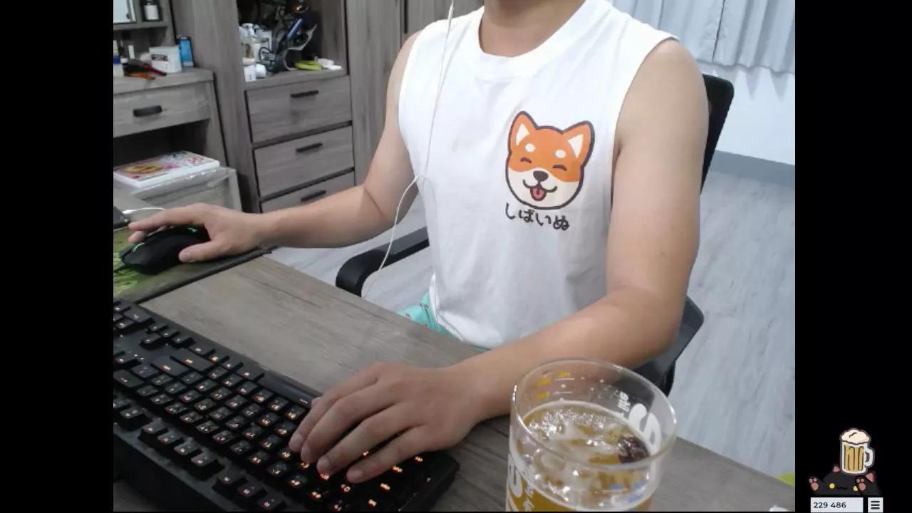 smallsmallwa on Cam4 