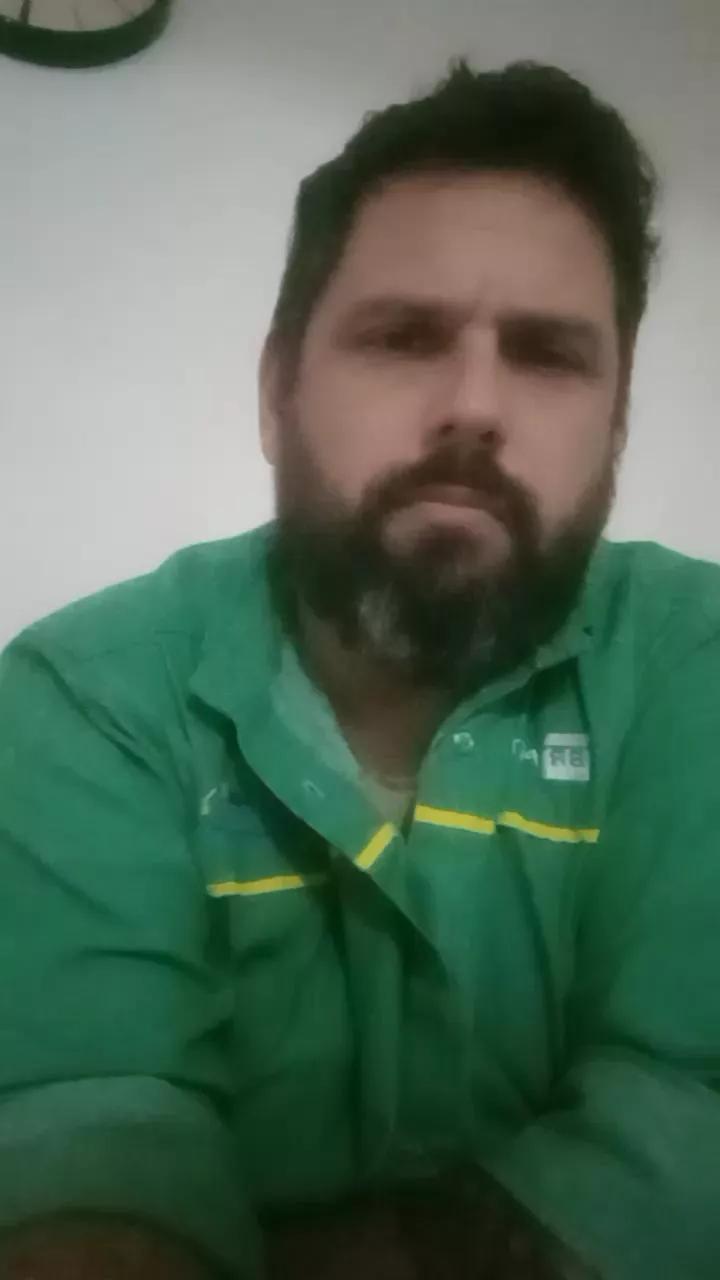 SouUber on Cam4 