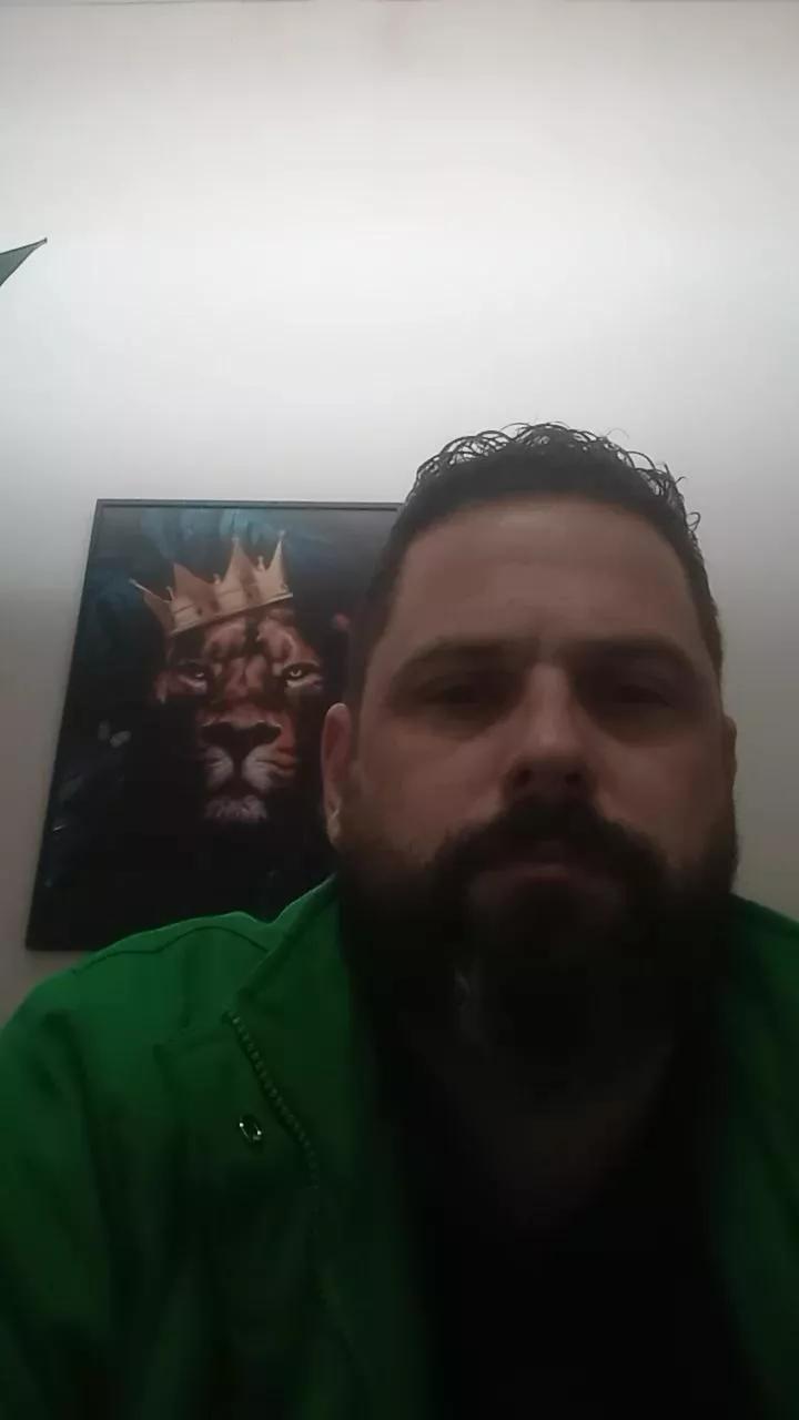 SouUber on Cam4 