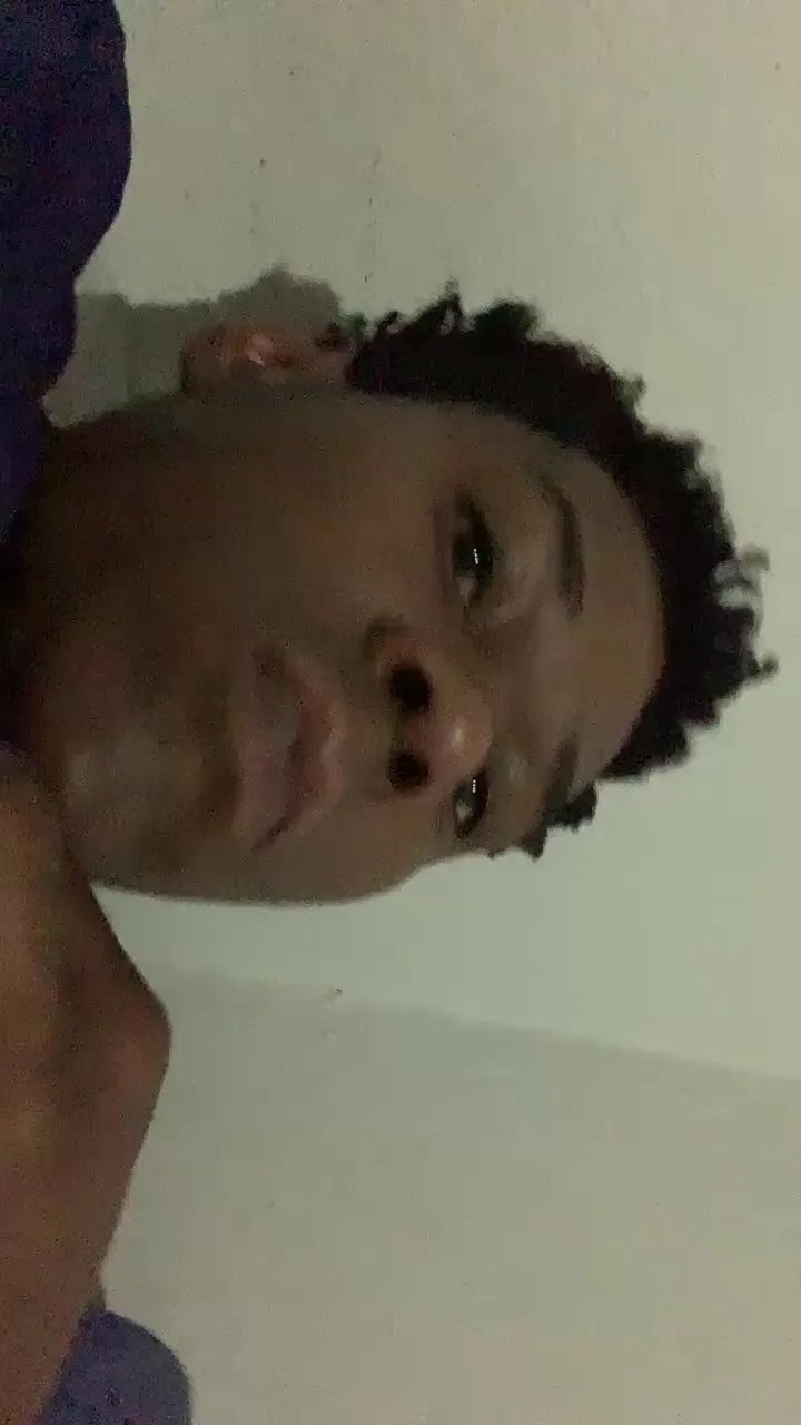 Offline Theus4561 on Cam4