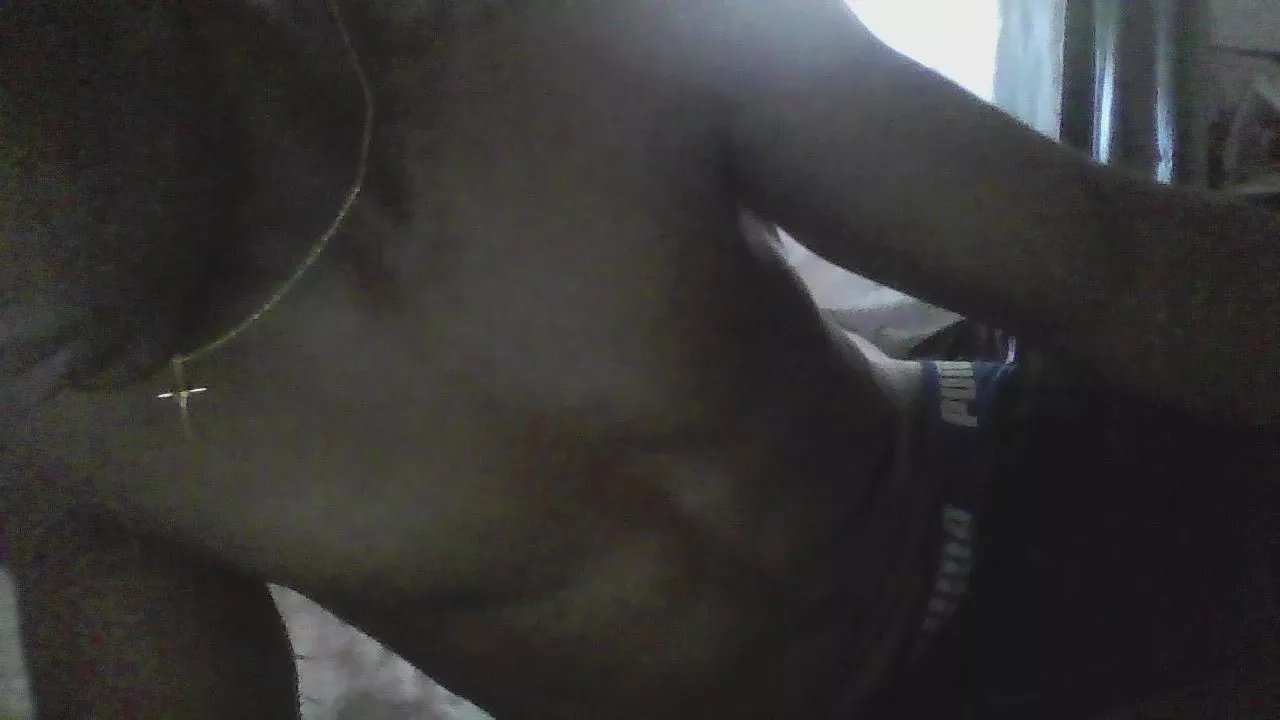 Offline Theus4561 on Cam4