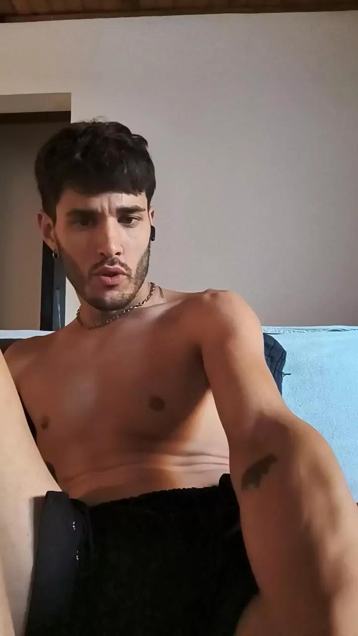 Thomyfpe on Cam4 