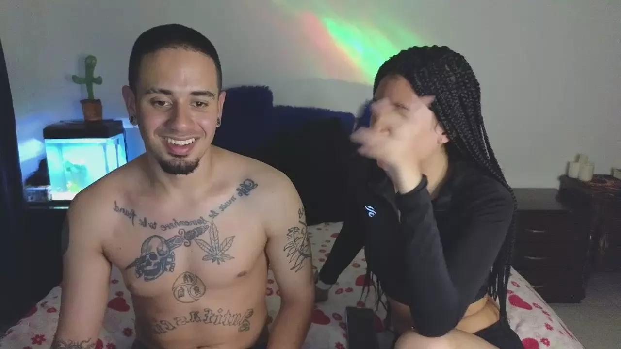 Tony_sophia on Cam4 