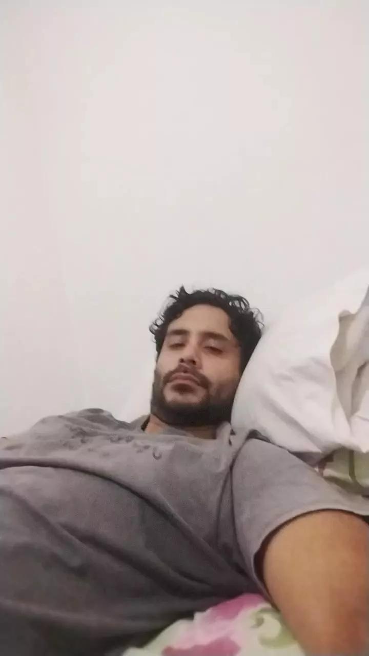 Valenlio_Por on Cam4 